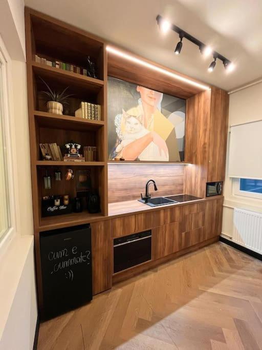 Littlehouse- Entire Property For Maximum 4 People Bukarest Exterior foto