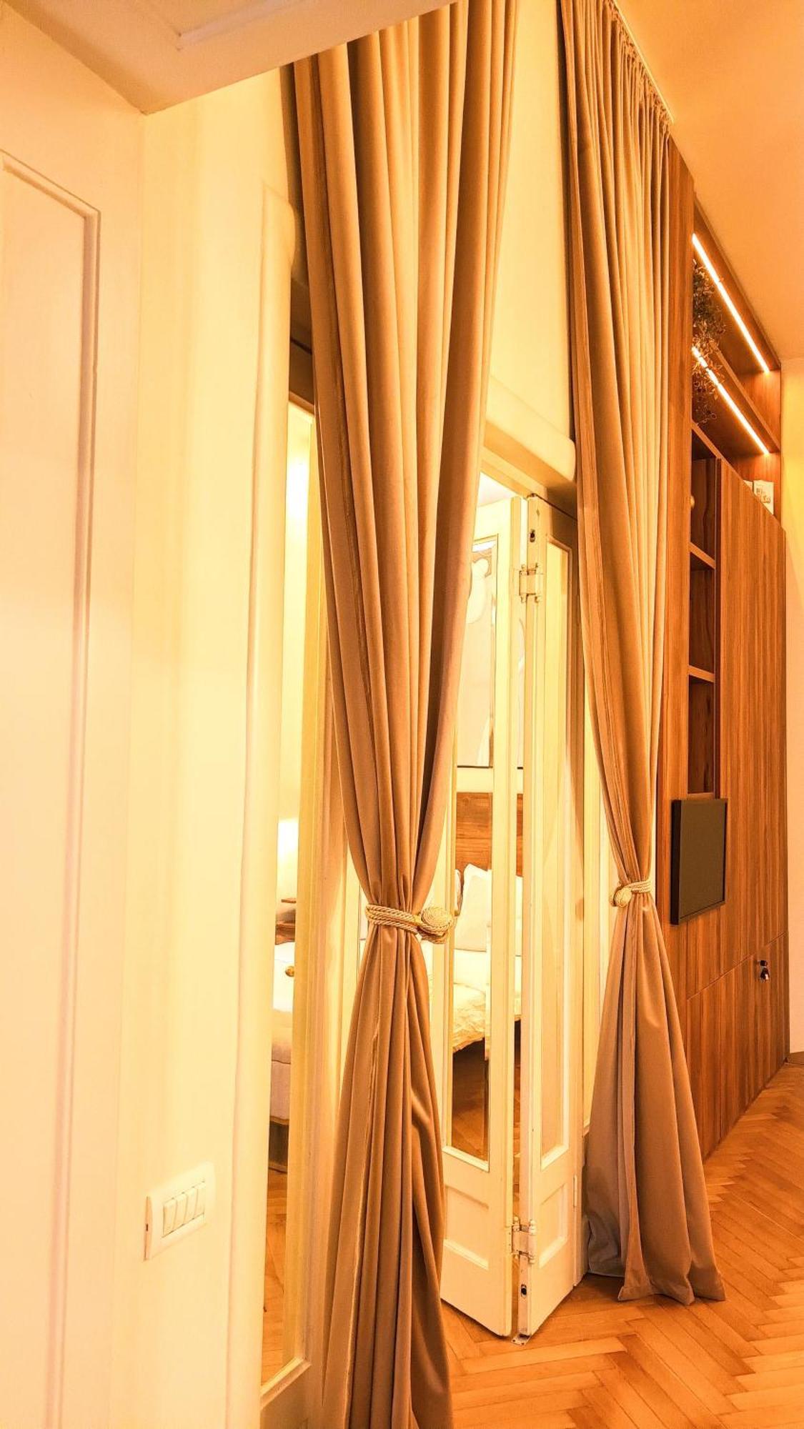 Littlehouse- Entire Property For Maximum 4 People Bukarest Exterior foto