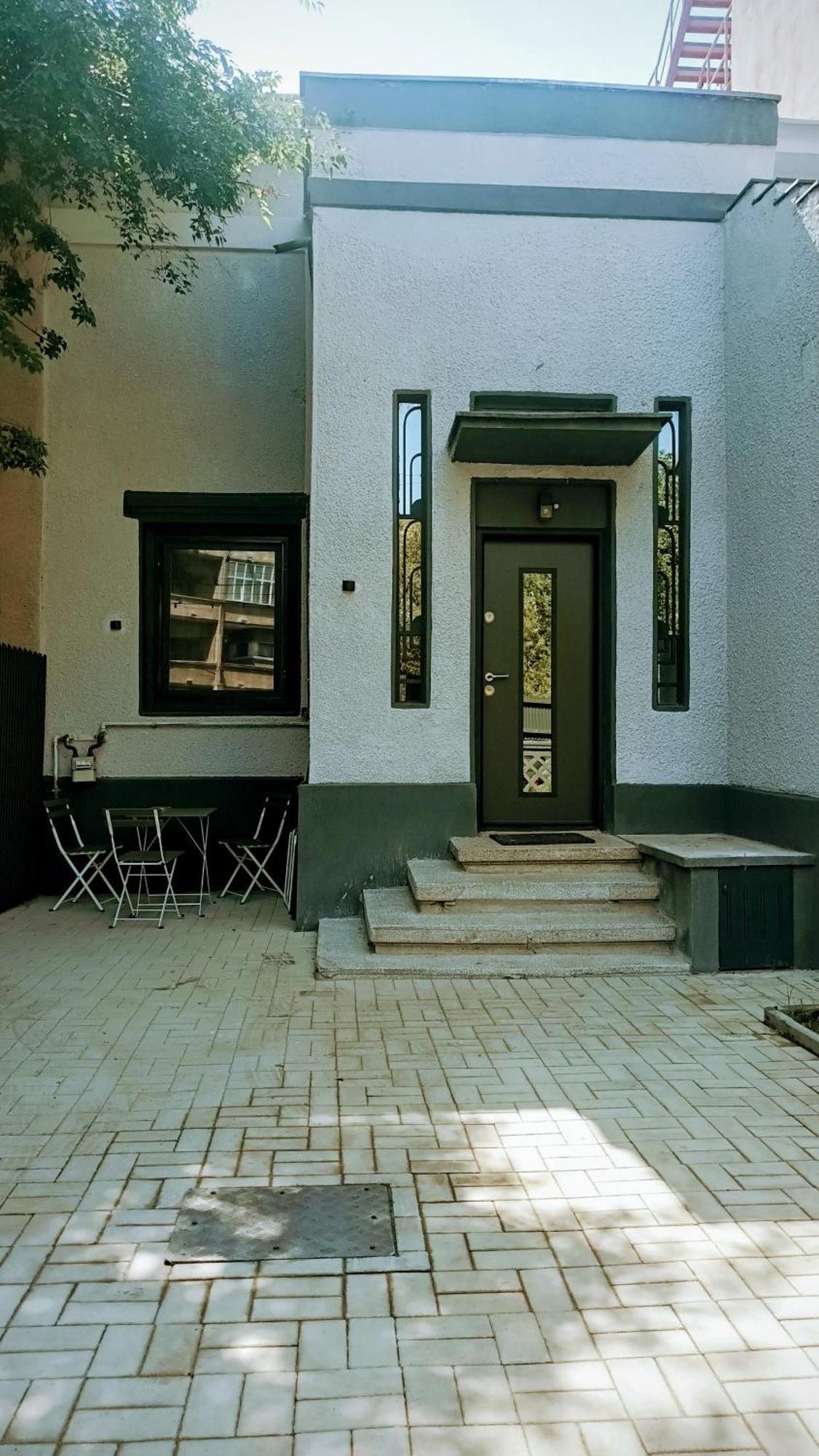 Littlehouse- Entire Property For Maximum 4 People Bukarest Exterior foto